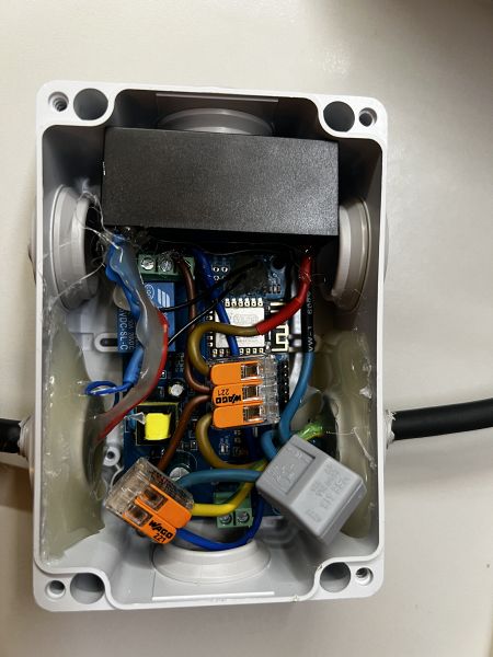 Vaizdas:Water level monitoring box1.jpg